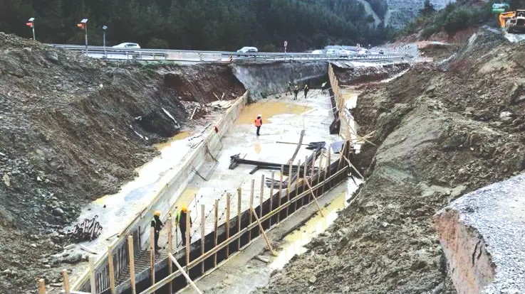 İzmir – Manisa Yolu Sabuncubeli Tünelleri Yapım İşi İzmir – Manisa Yolu Sabuncubeli Tünelleri Yapım İşi