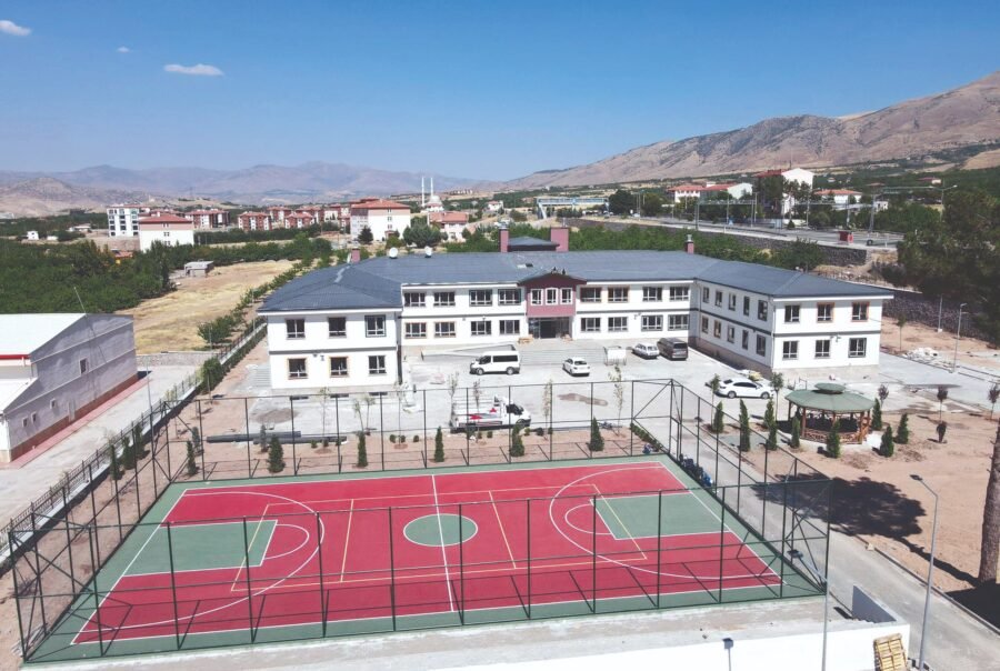 Malatya Kale İzollu Çok Programlı Anadolu Lisesi